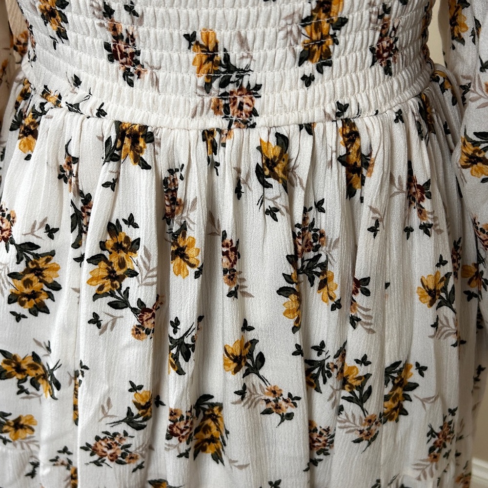 Torrid Cream Floral Midi Dress Stretchy Material - Picture 7 of 9